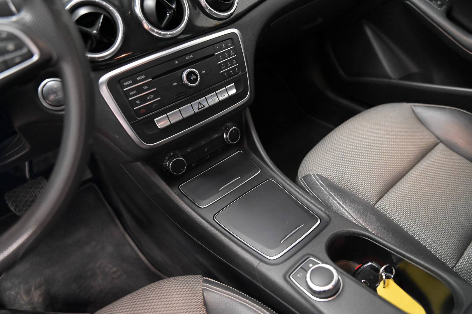 MERCEDES CLA - Foto 15