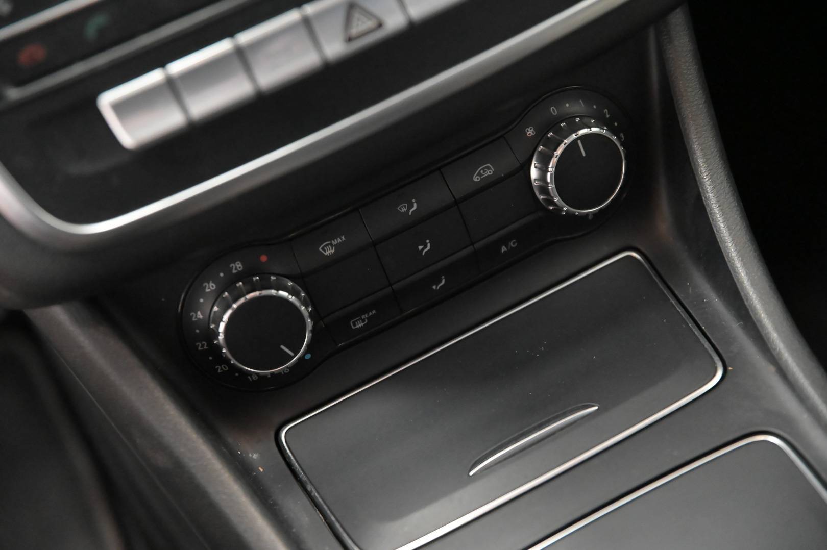 MERCEDES CLA - Foto 17