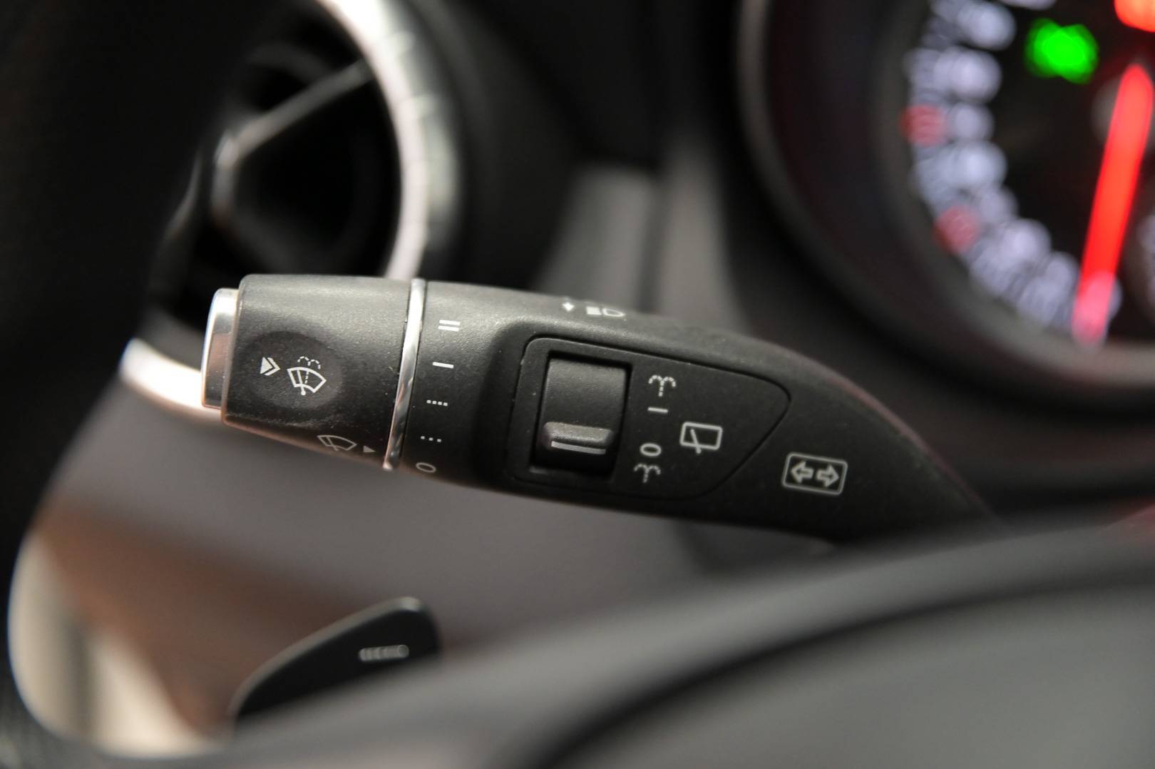 MERCEDES CLA - Foto 24