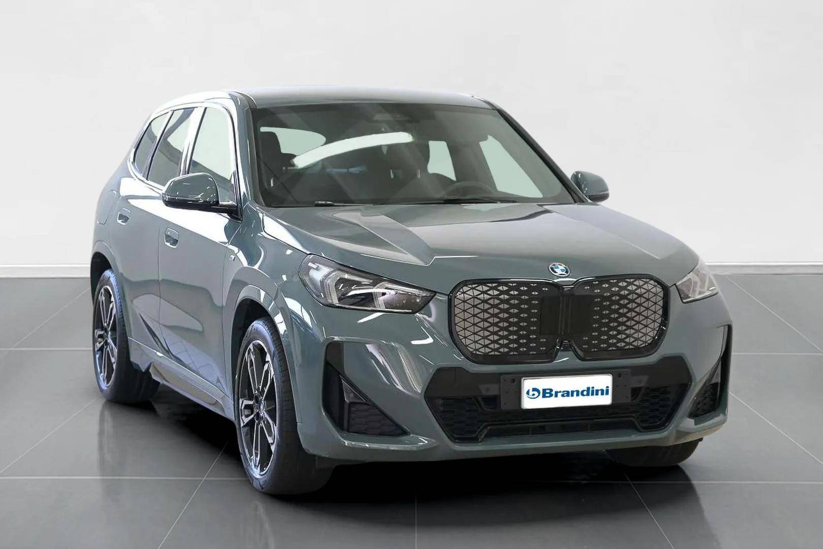 BMW iX1 - Foto 3
