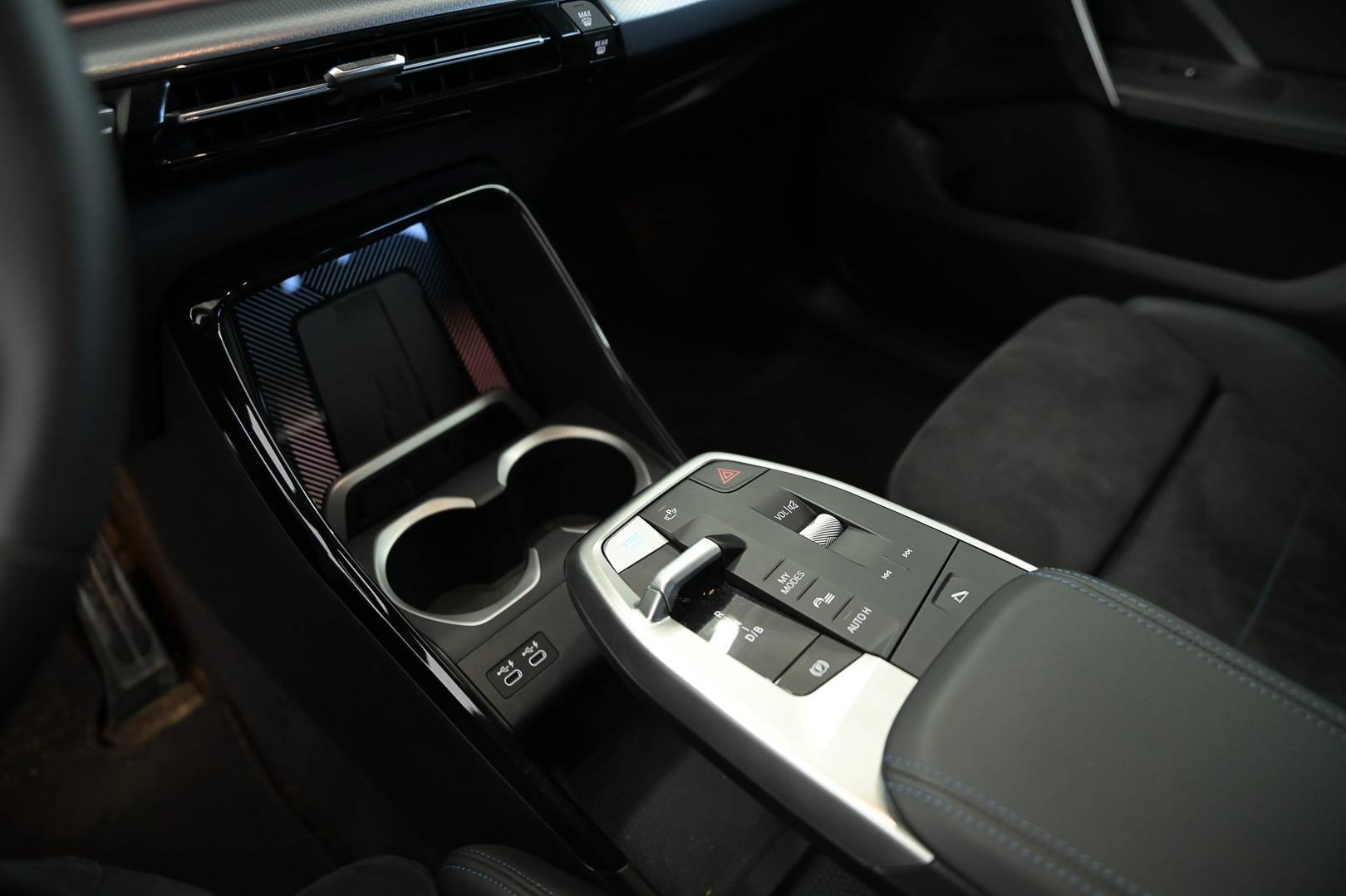 BMW iX1 - Foto 15