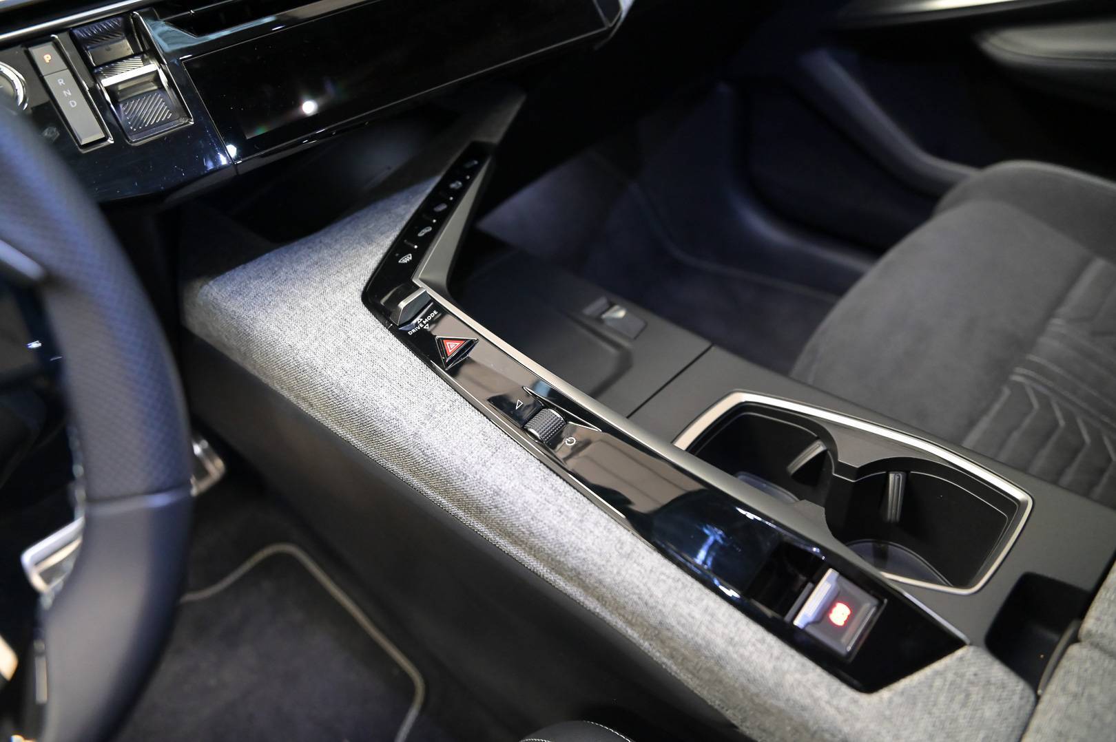 PEUGEOT 3008 - Foto 13