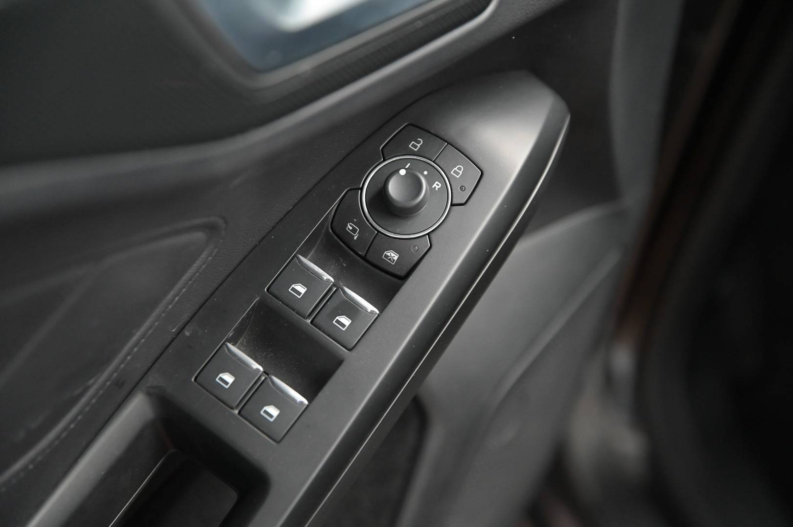 FORD Focus - Foto 10