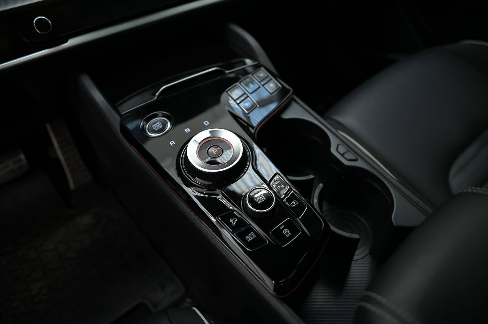 KIA Sportage - Foto 16