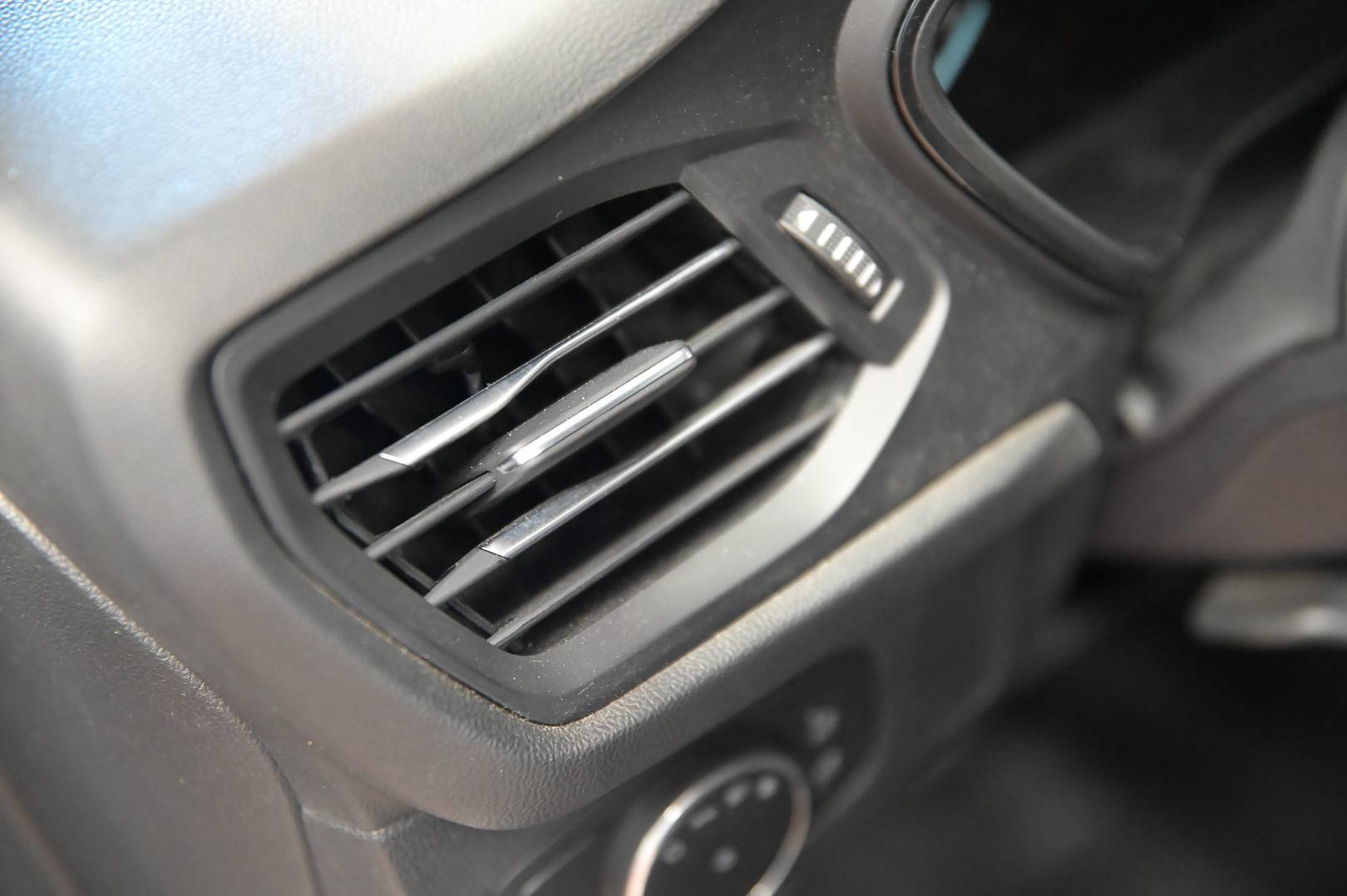 FORD Focus - Foto 11