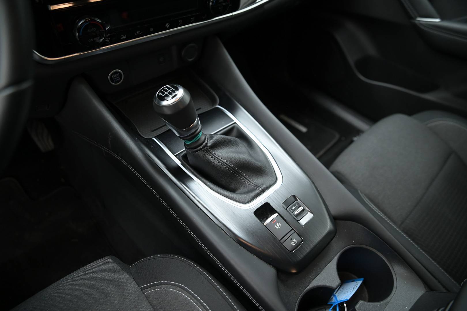 NISSAN Qashqai - Foto 18