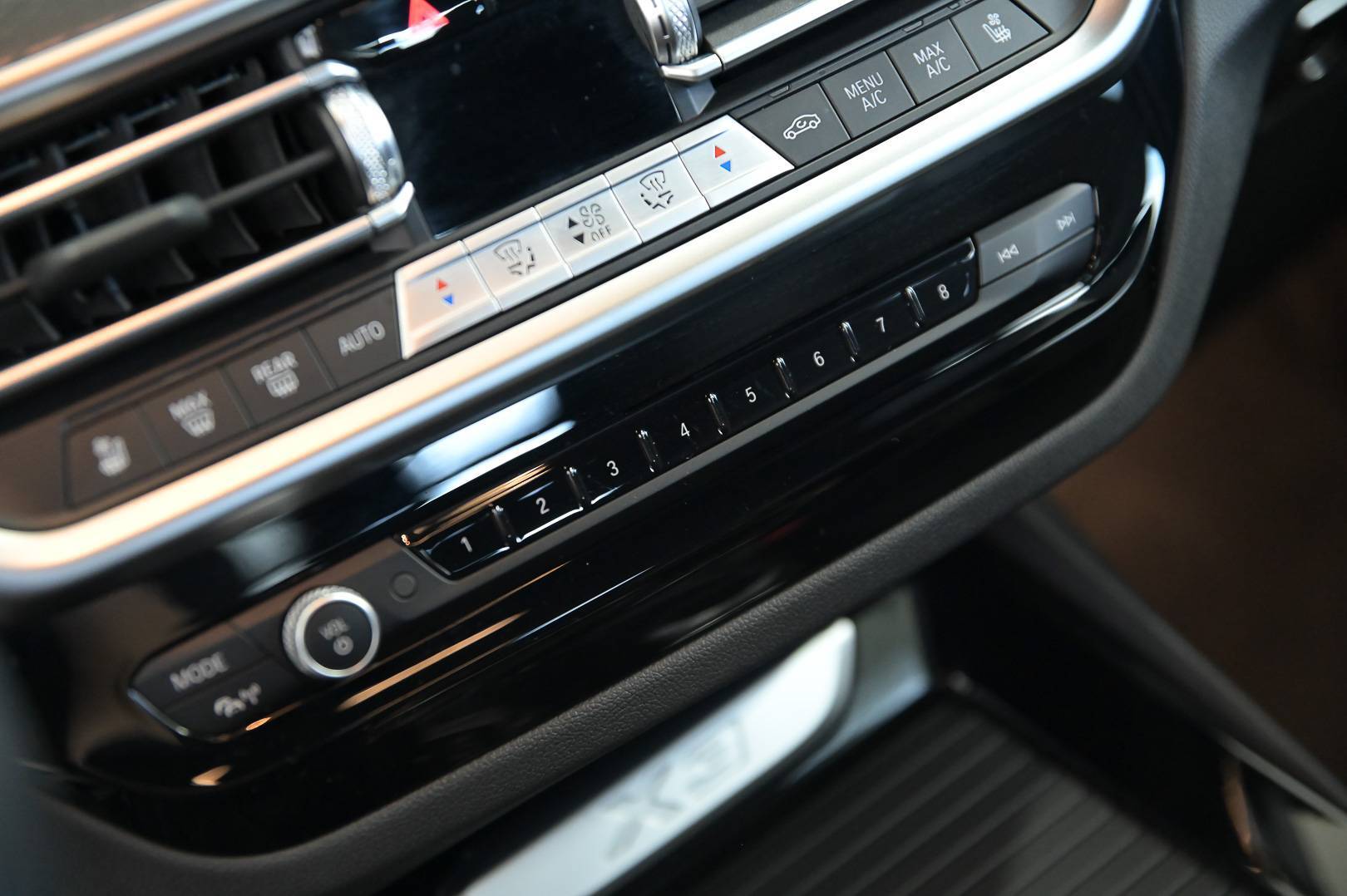 BMW X3 - Foto 24