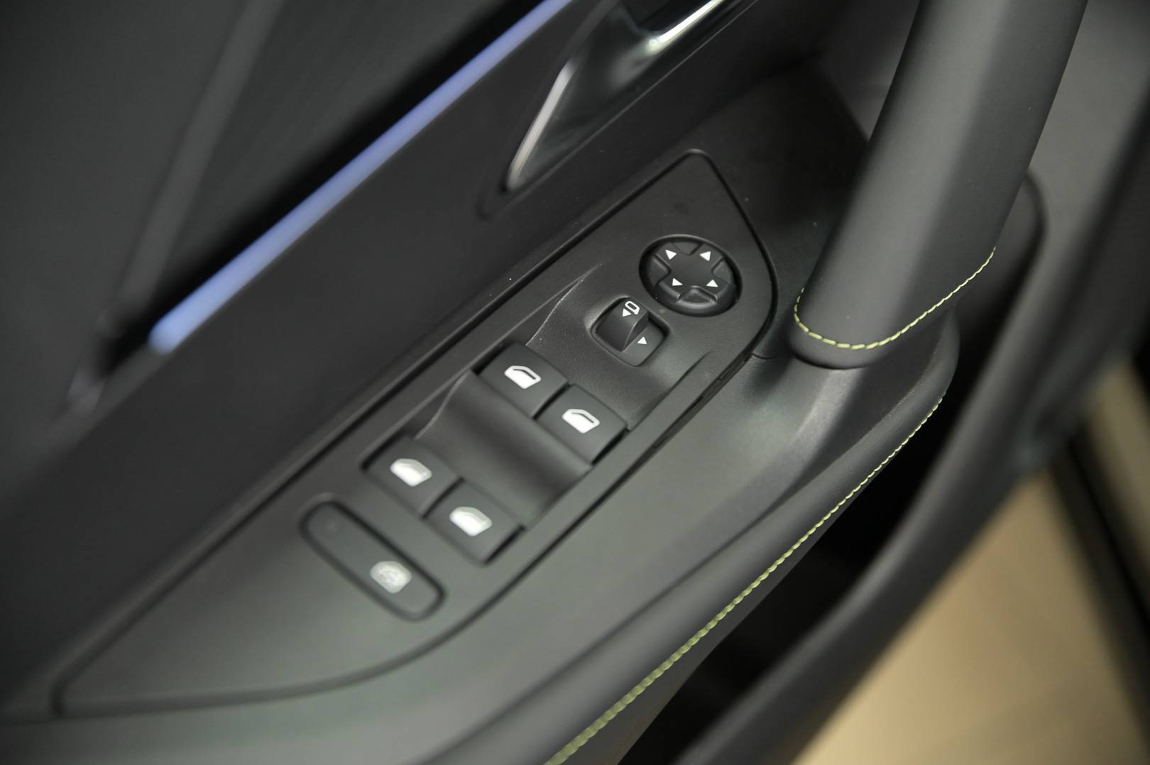 PEUGEOT 2008 - Foto 10