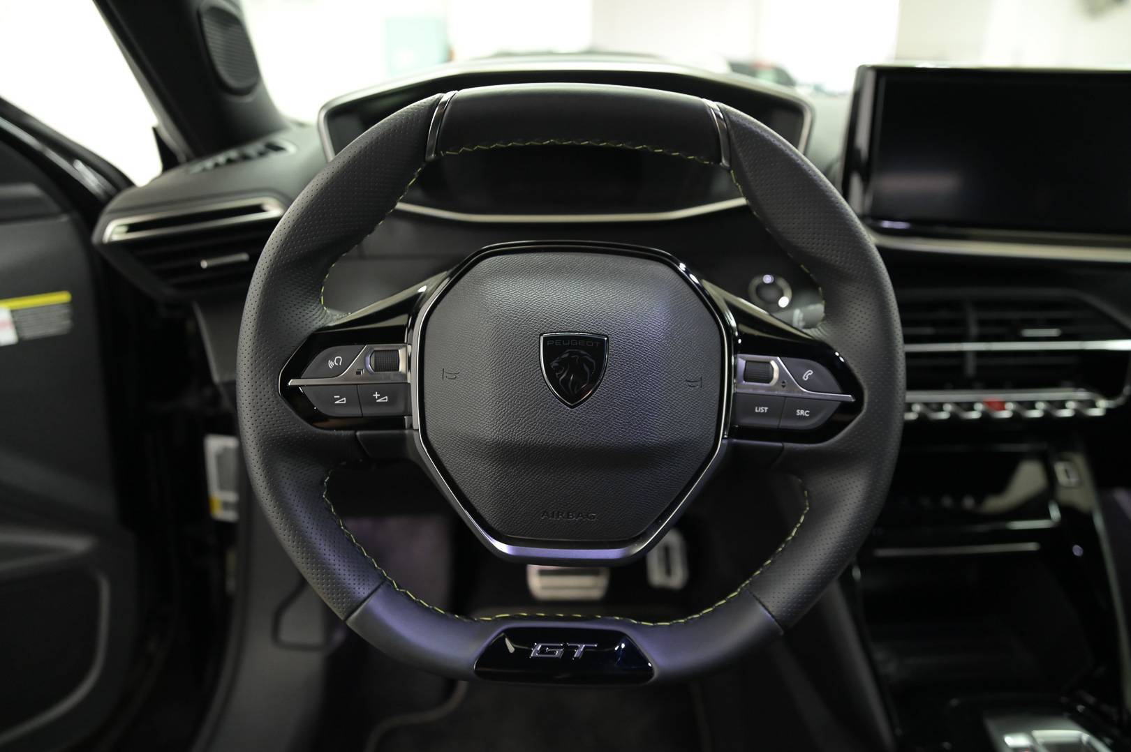 PEUGEOT 2008 - Foto 19