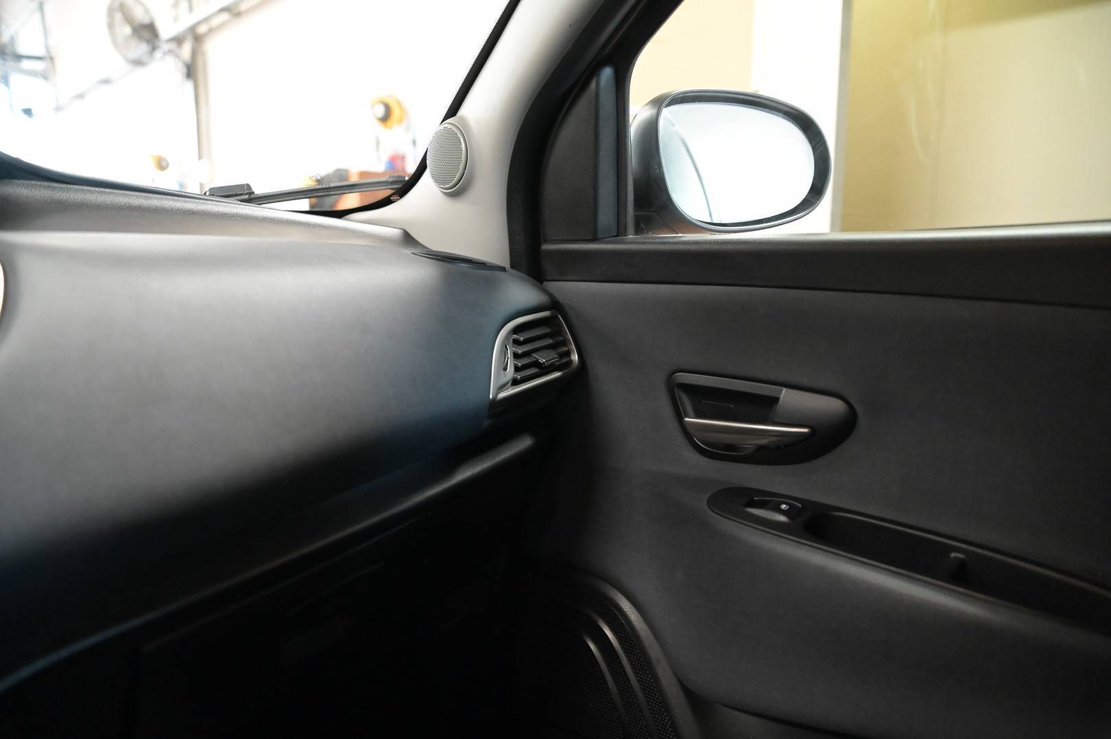 LANCIA Ypsilon - Foto 12