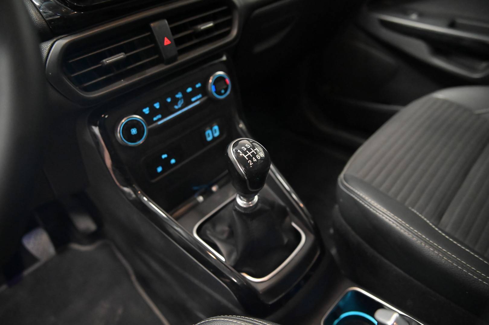 FORD EcoSport - Foto 15