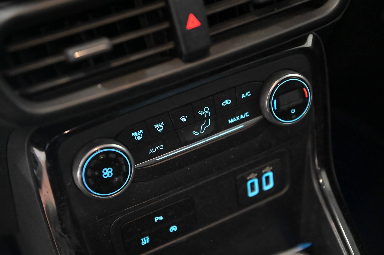 FORD EcoSport - Foto 22
