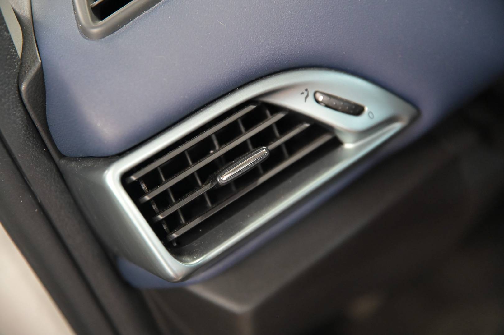 LANCIA Ypsilon - Foto 11