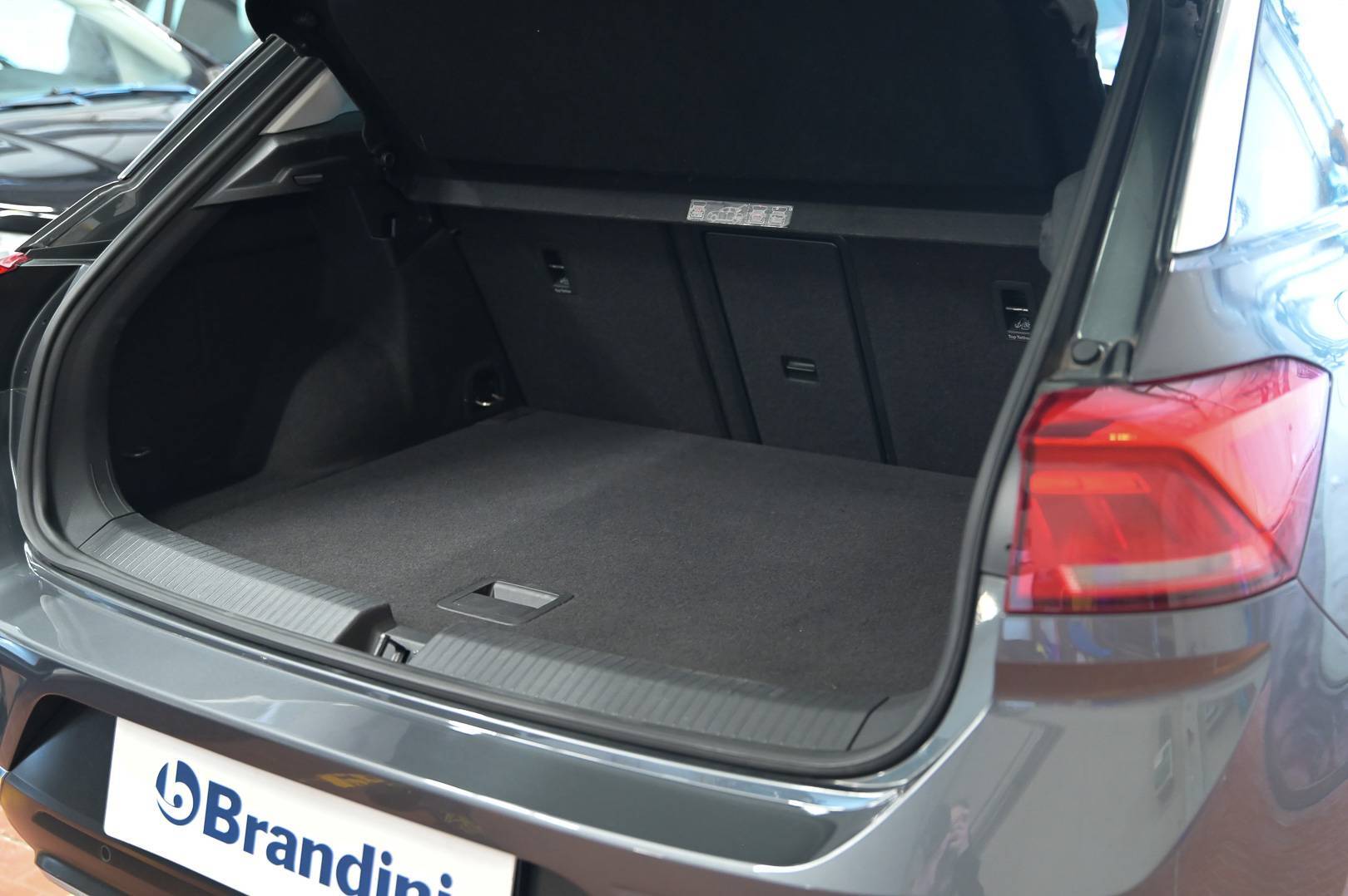 VOLKSWAGEN T-Roc - Foto 5