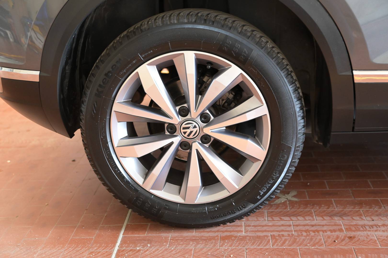 VOLKSWAGEN T-Roc - Foto 7