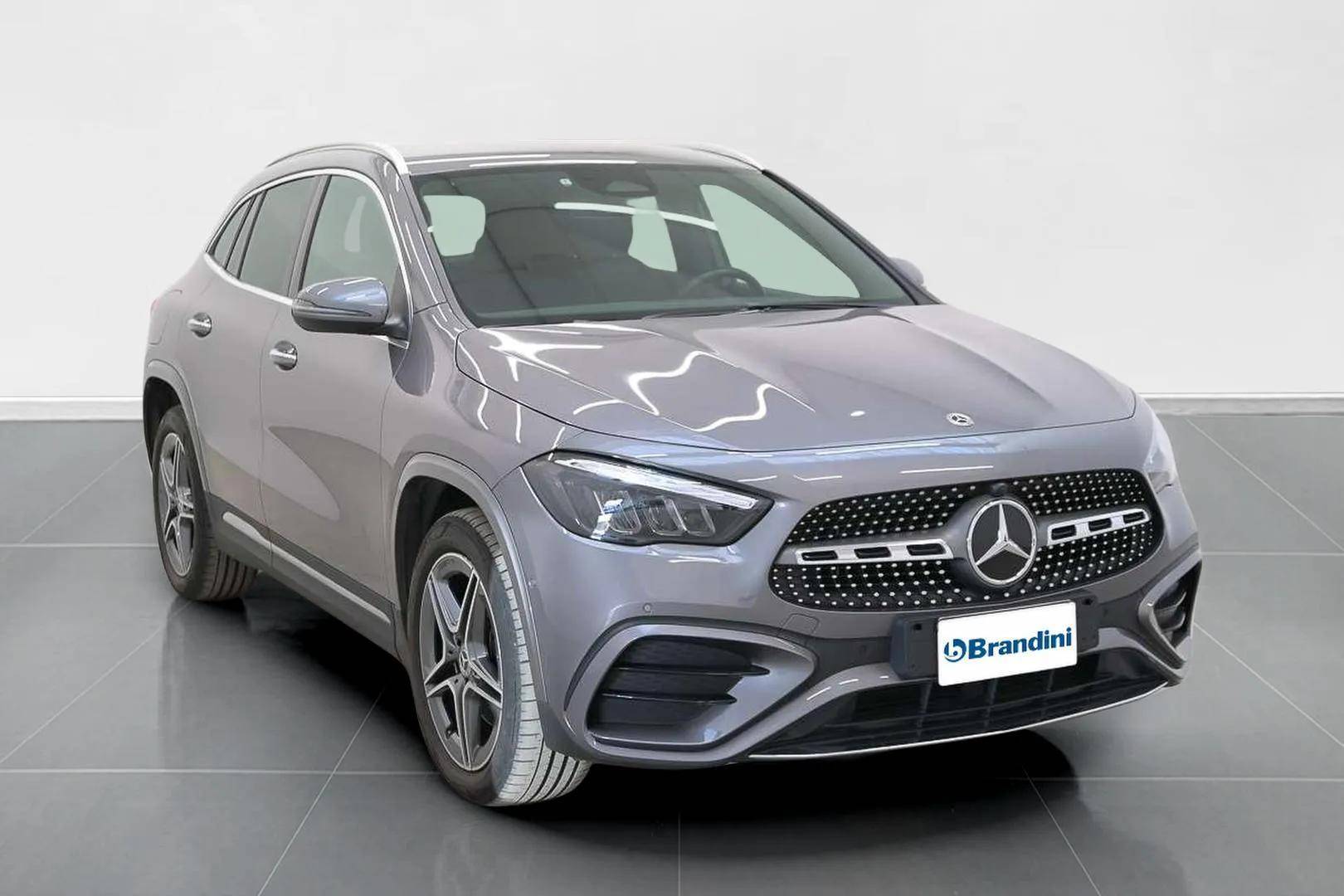 MERCEDES GLA - Foto 3
