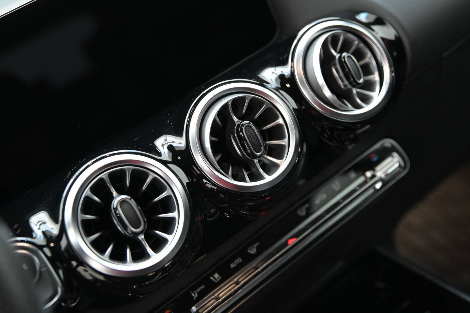MERCEDES GLA - Foto 21