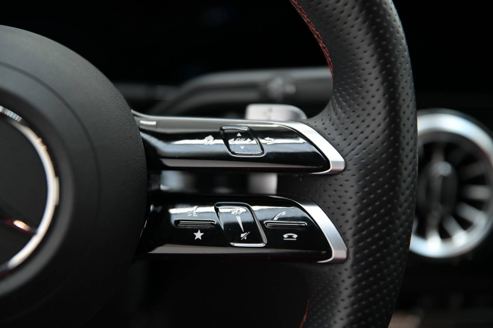 MERCEDES GLA - Foto 24