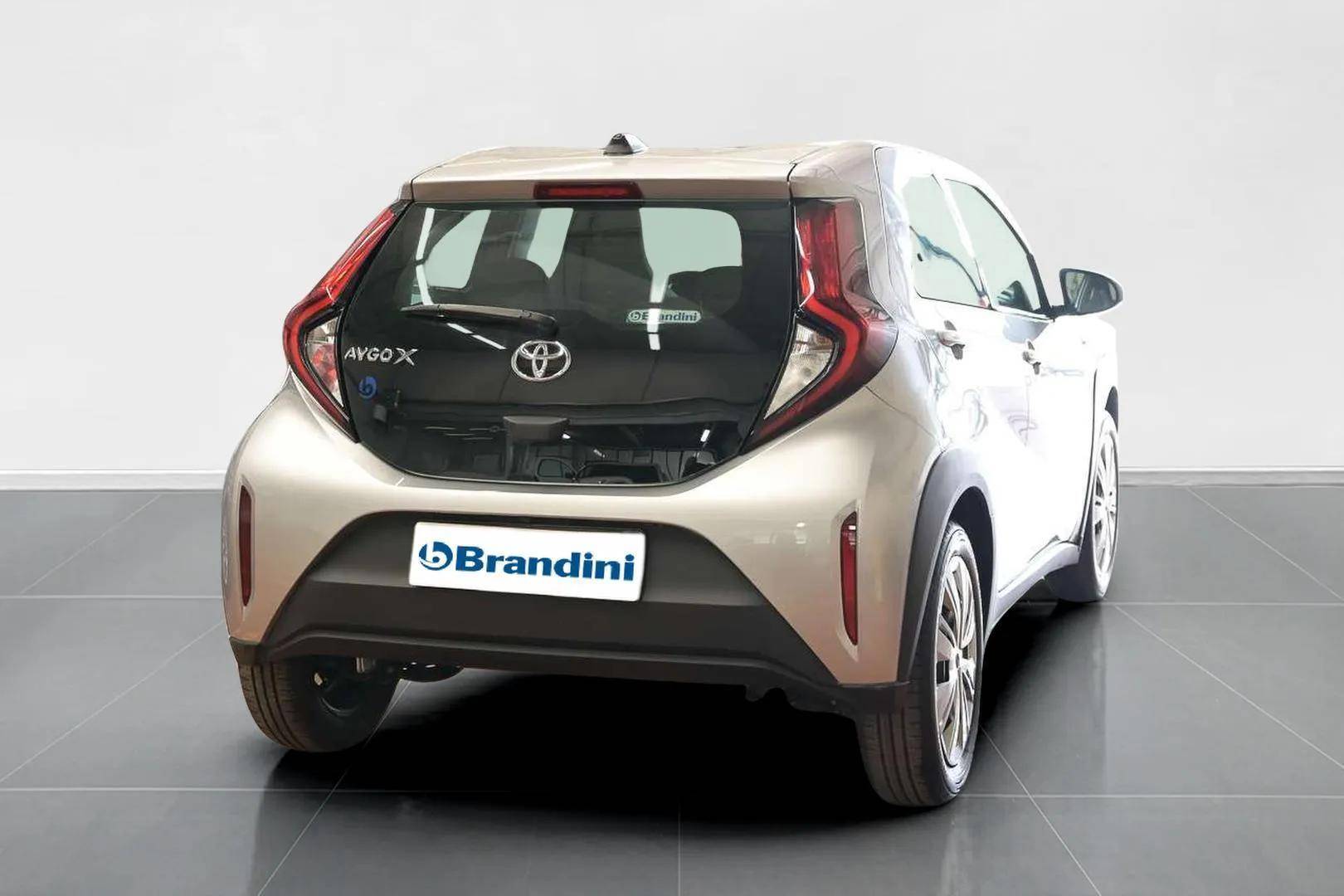 TOYOTA Aygo - Foto 4