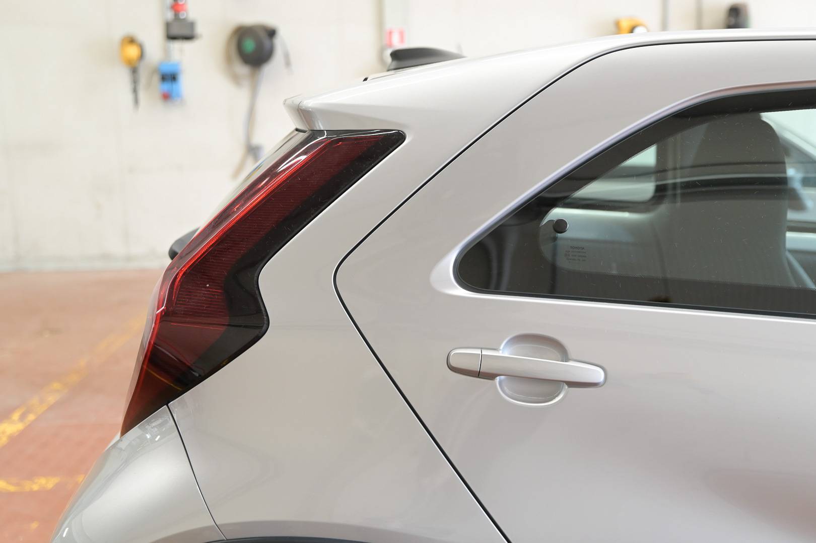 TOYOTA Aygo - Foto 6