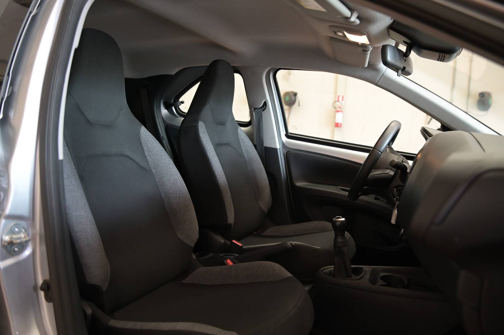 TOYOTA Aygo - Foto 21