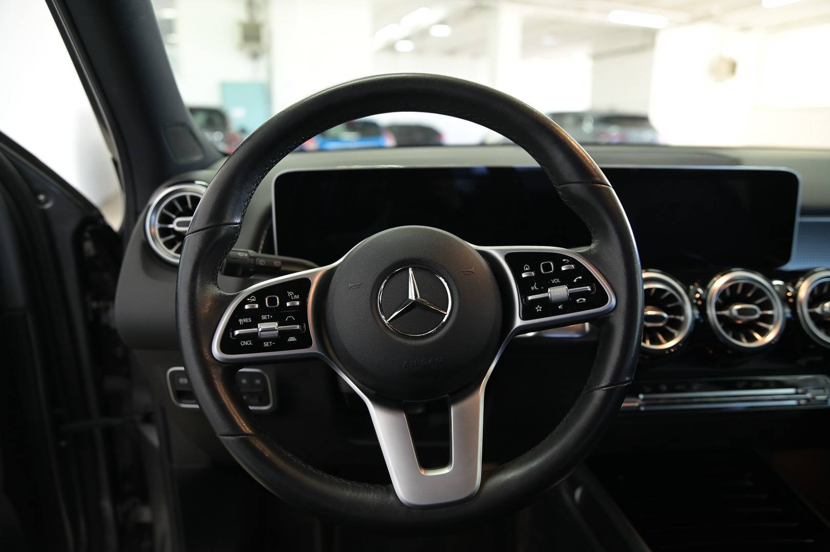MERCEDES GLB - Foto 19