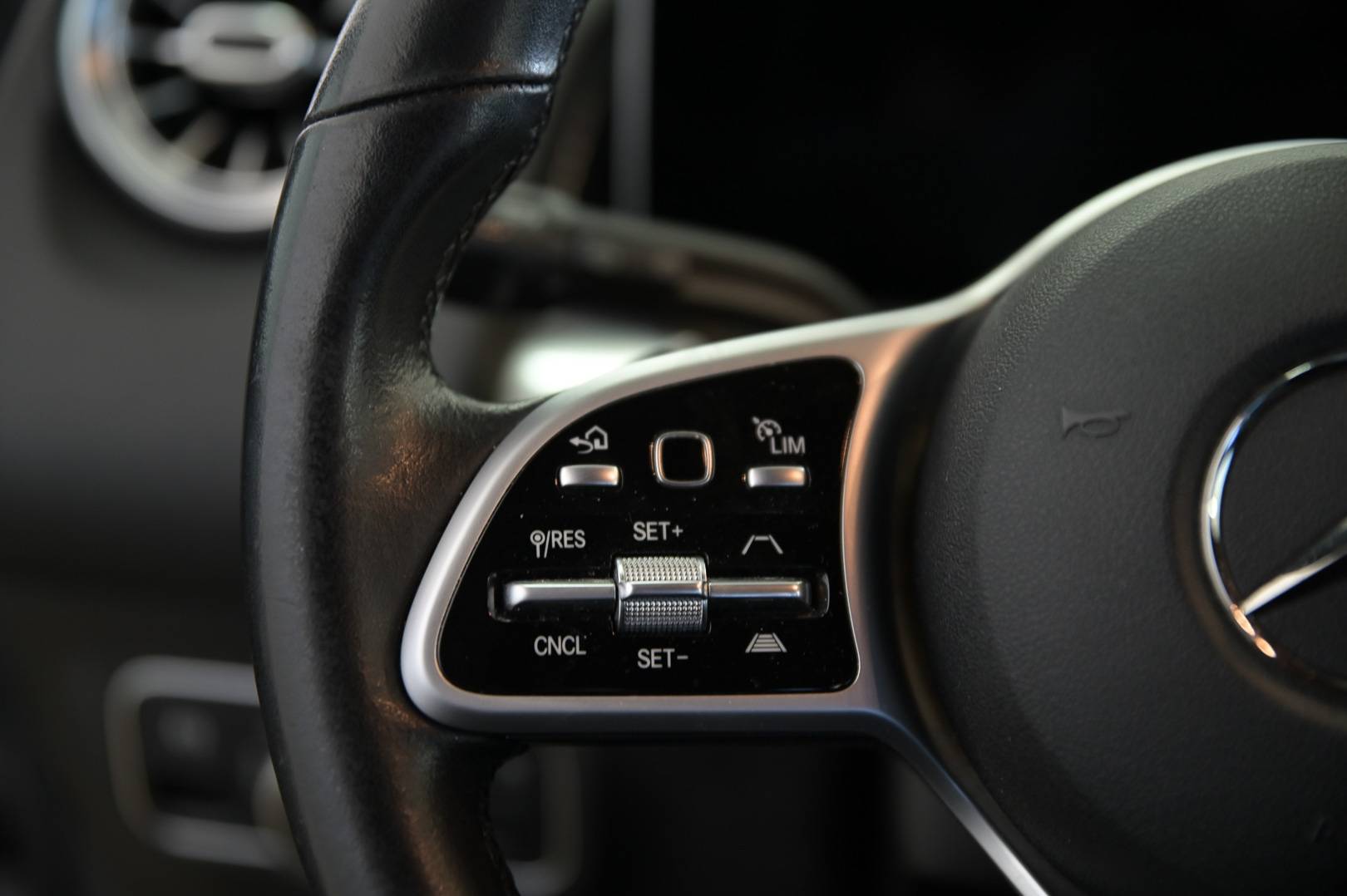MERCEDES GLB - Foto 20