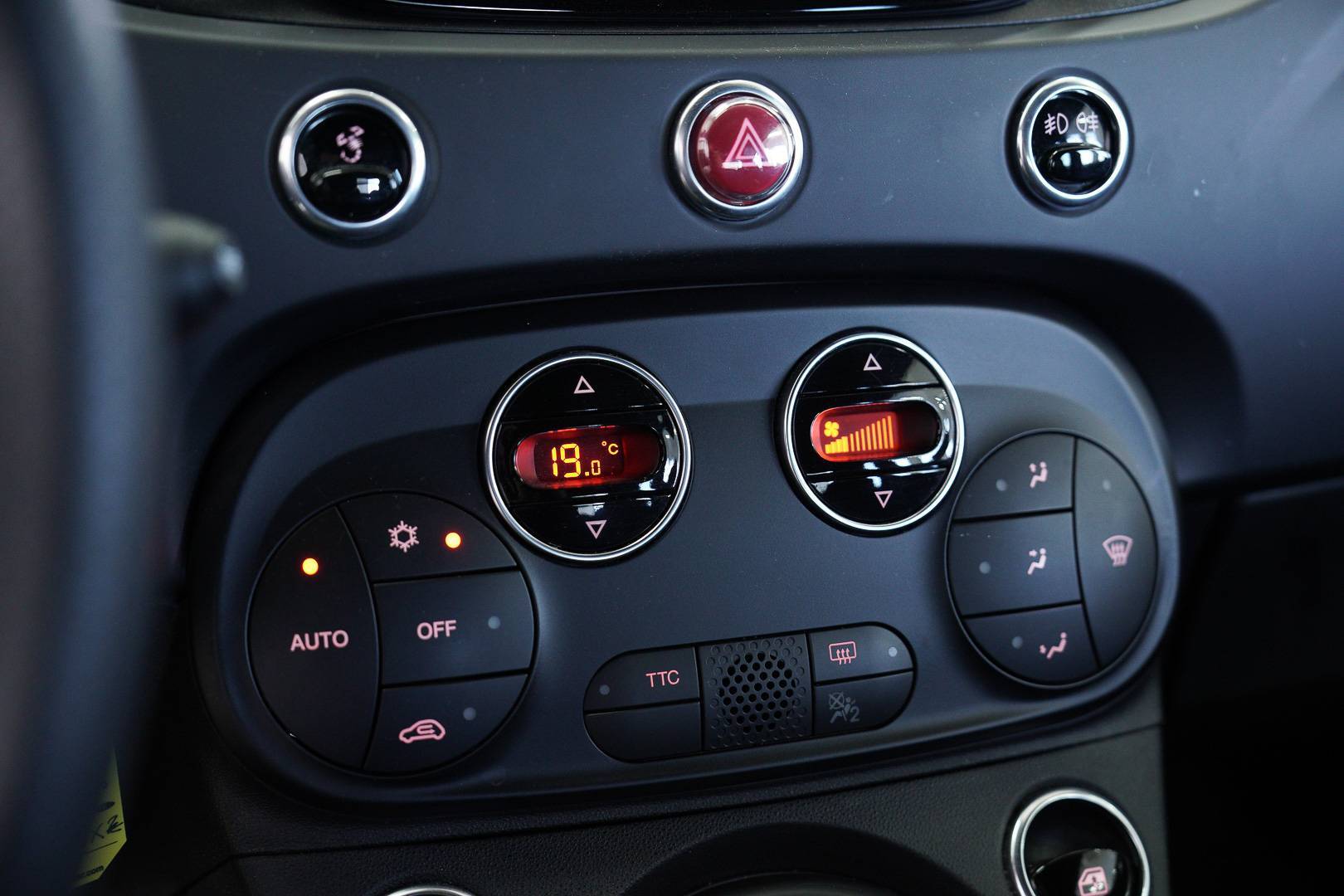 ABARTH 695 - Foto 20