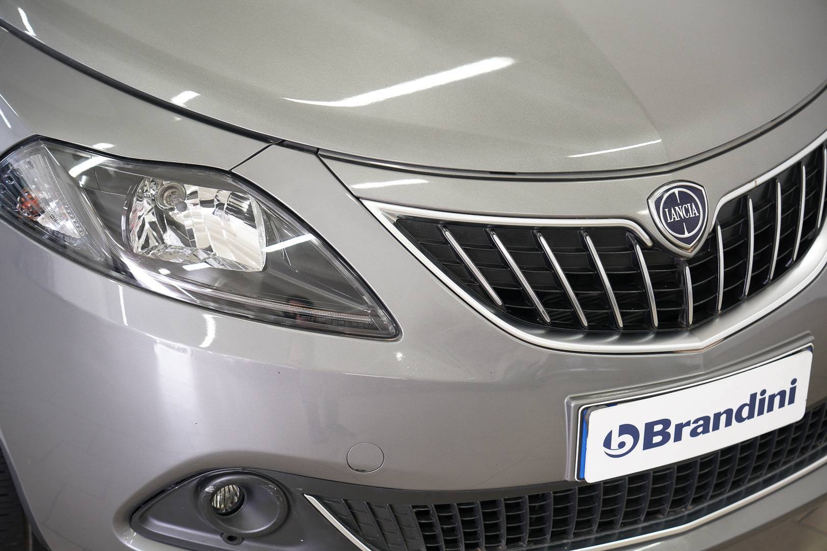 LANCIA Ypsilon - Foto 4