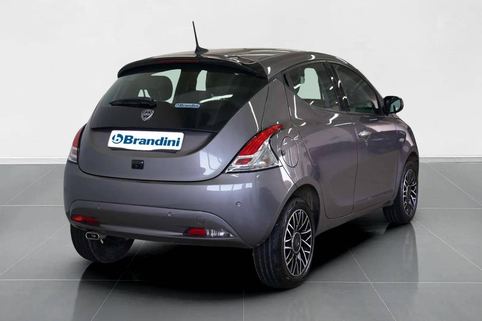 LANCIA Ypsilon - Foto 8
