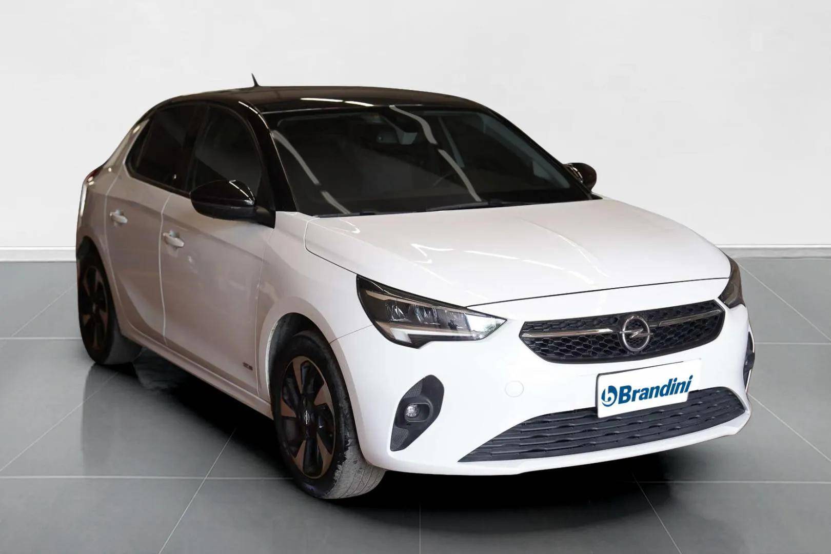 OPEL Corsa - Foto 3