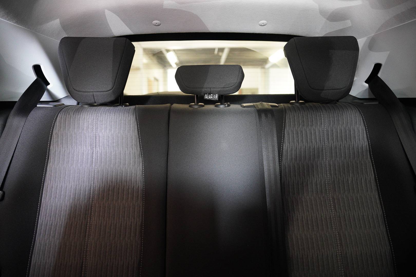 OPEL Corsa - Foto 24
