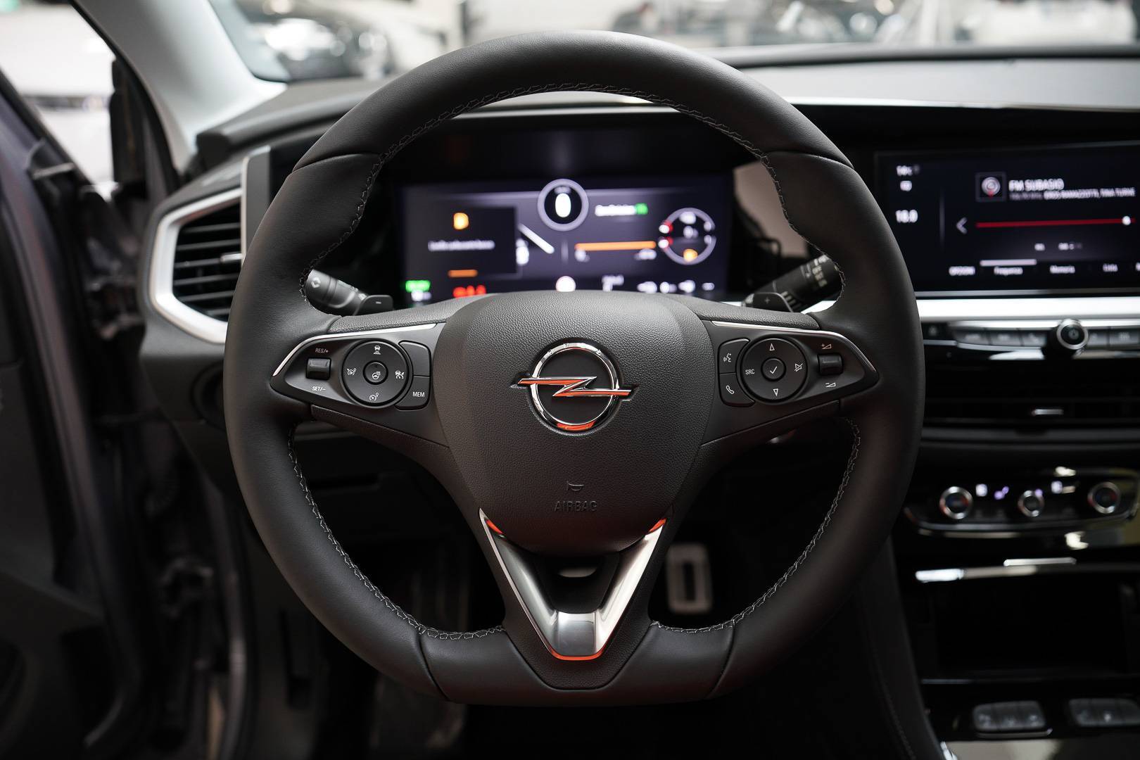 OPEL Grandland - Foto 10