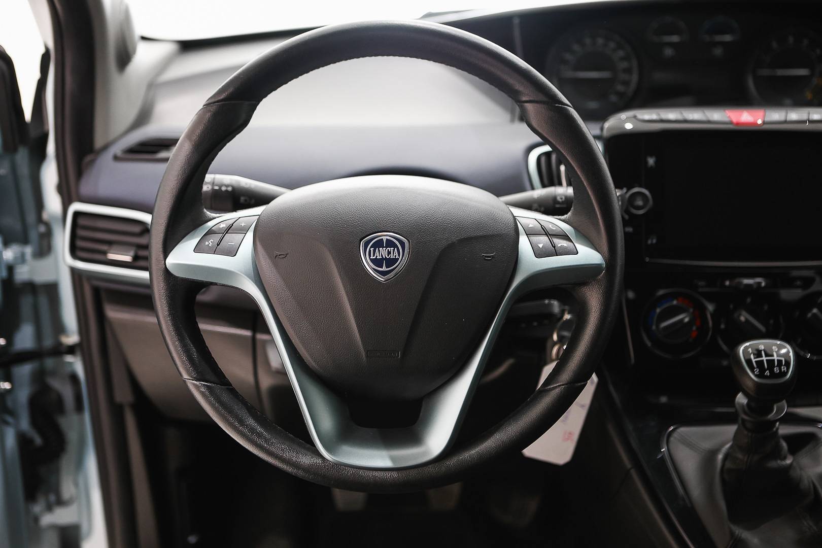 LANCIA Ypsilon - Foto 12
