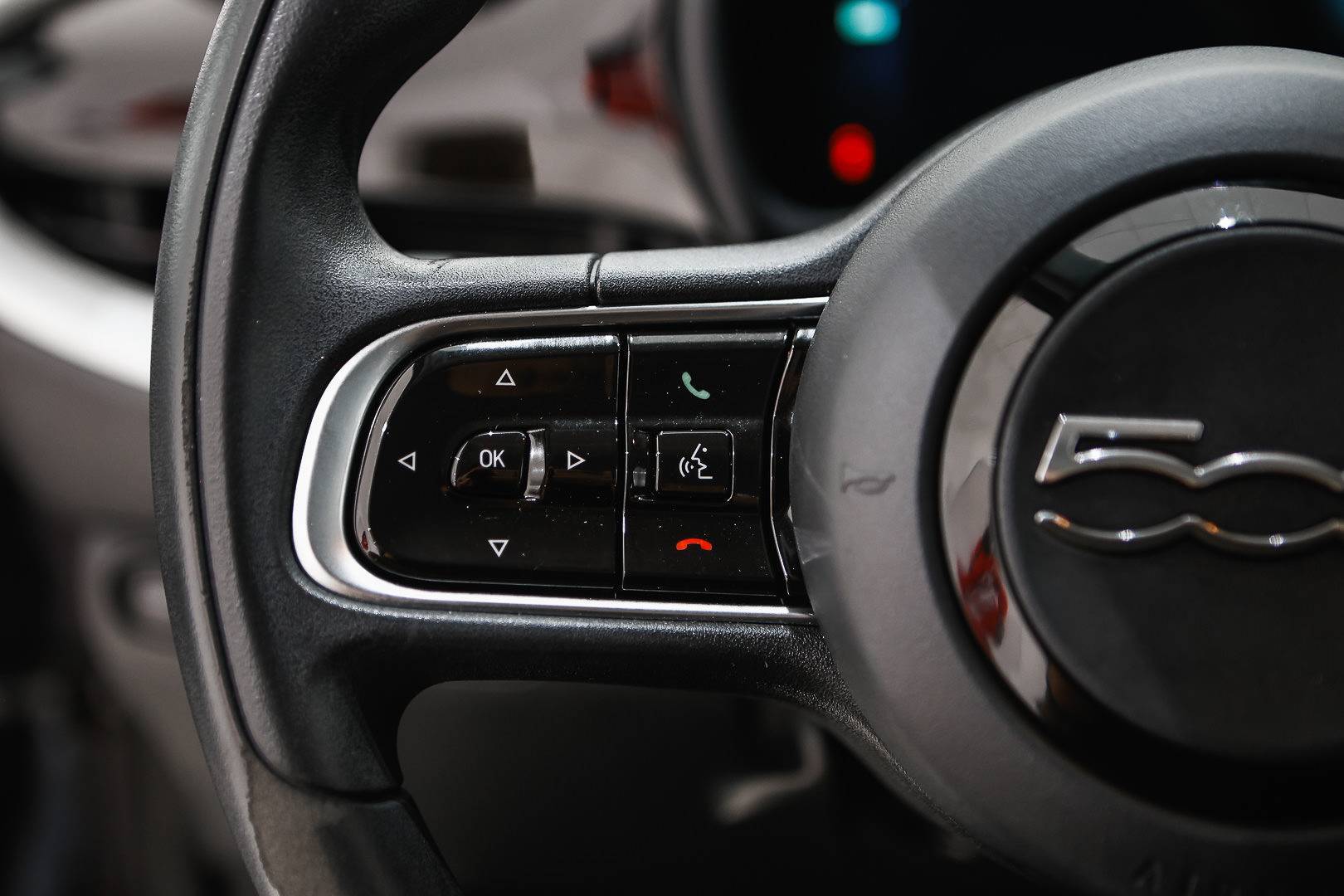 FIAT 500e - Foto 12