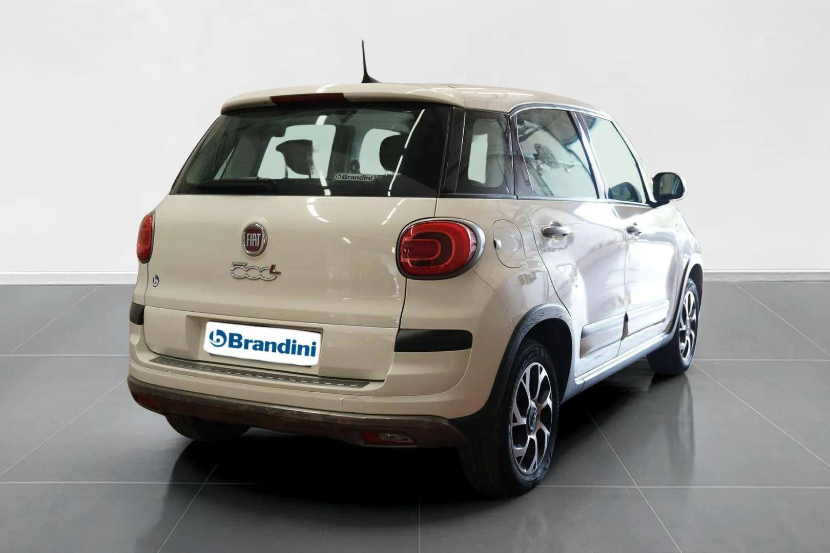 FIAT 500L - Foto 7