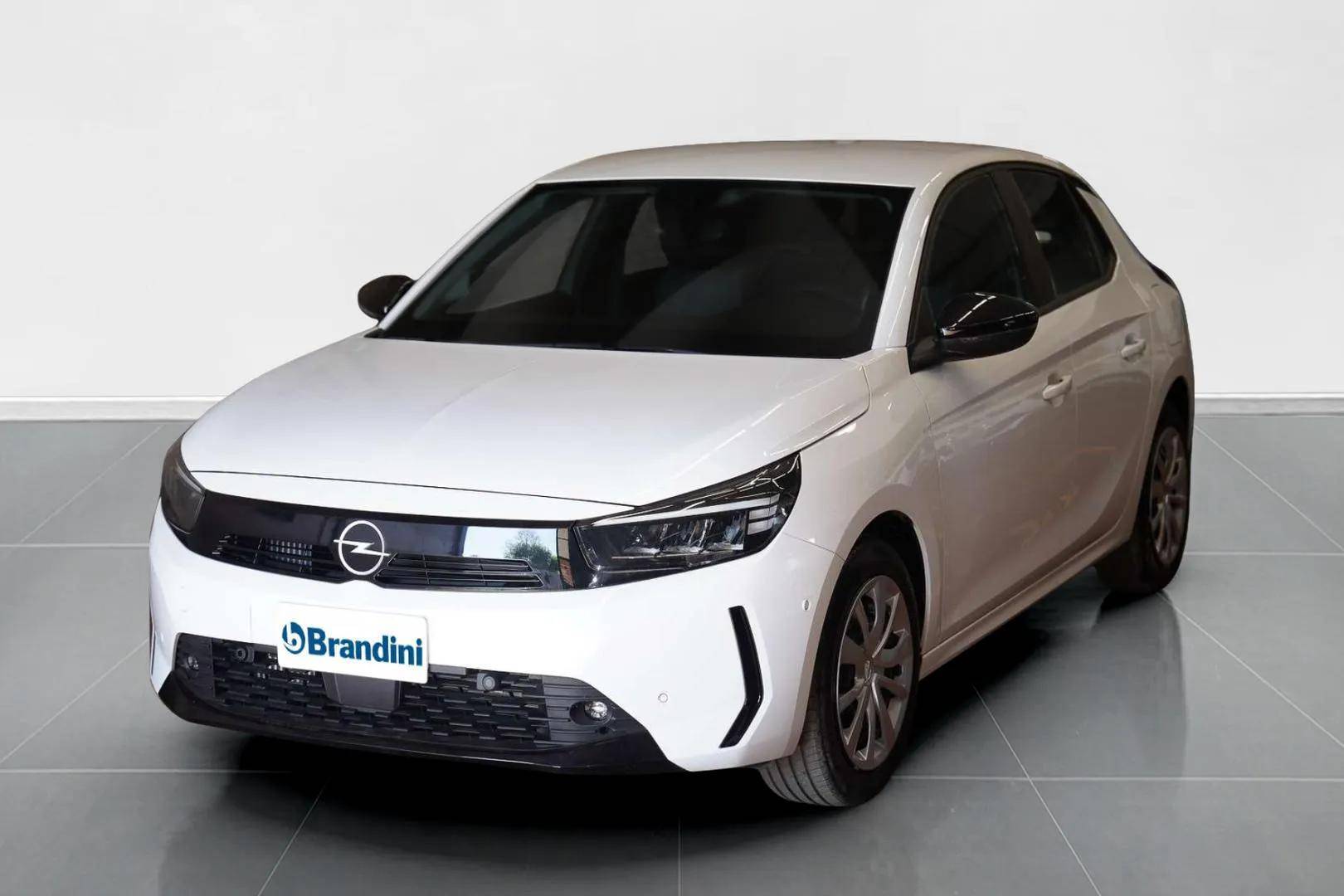 OPEL Corsa - Foto 1