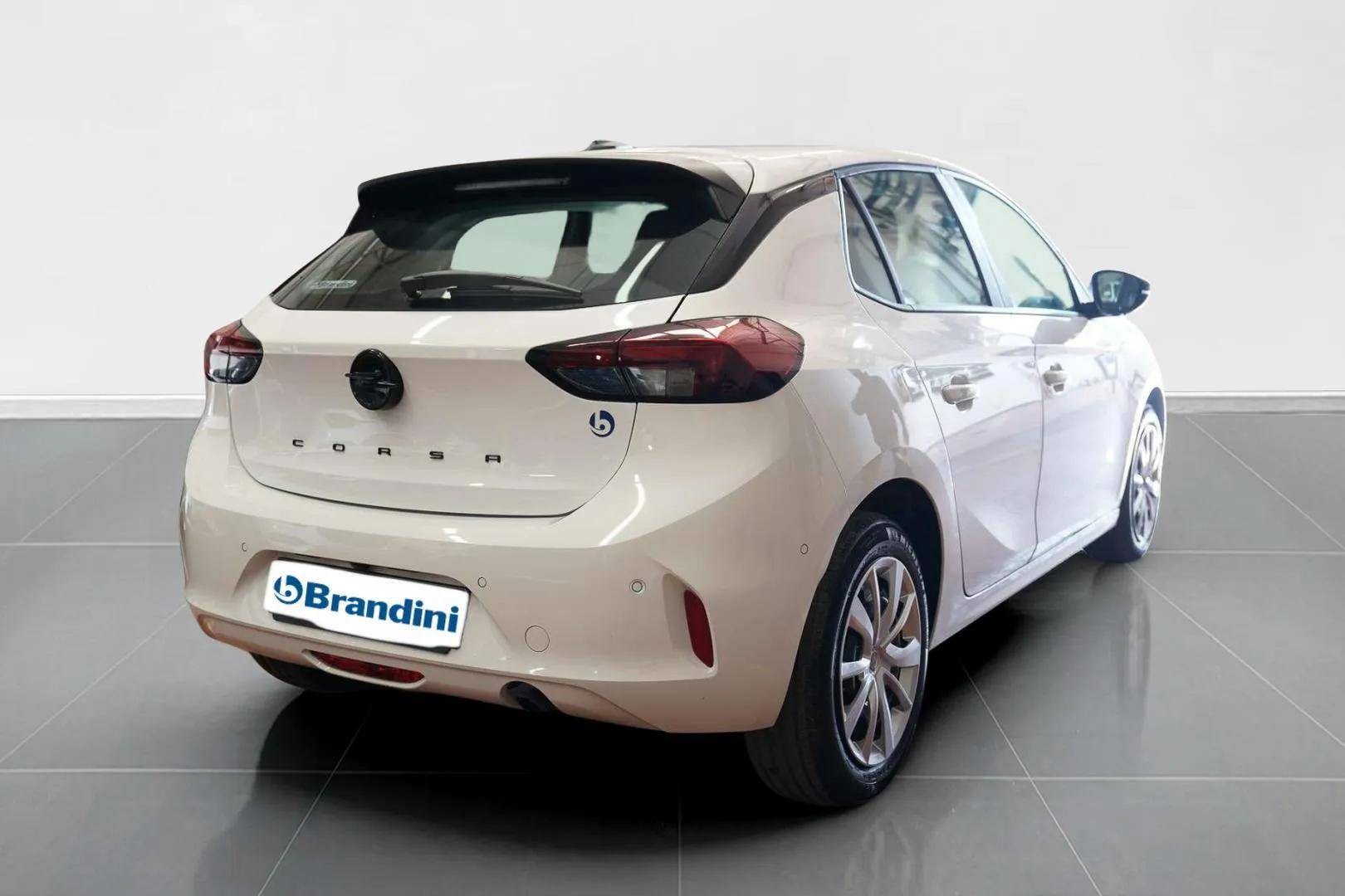 OPEL Corsa - Foto 8