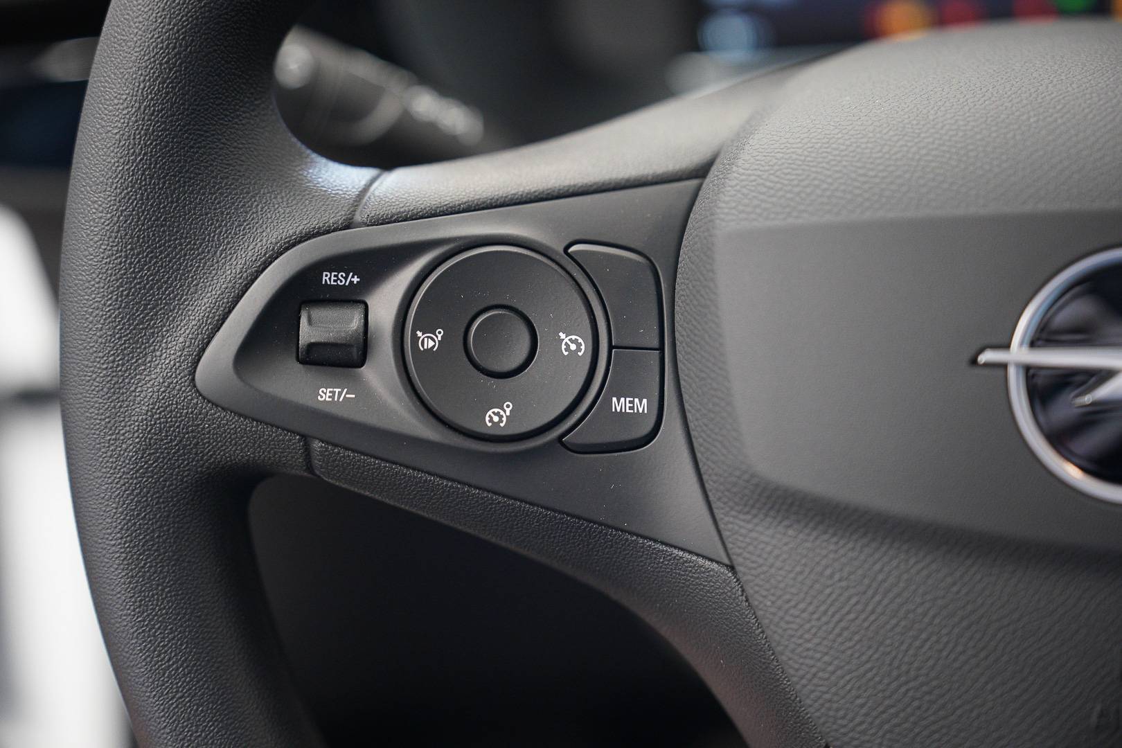 OPEL Corsa - Foto 12