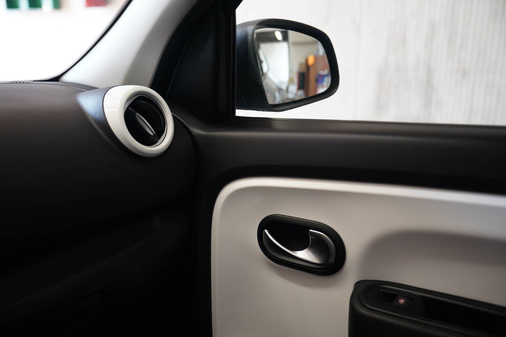 RENAULT Twingo - Foto 18