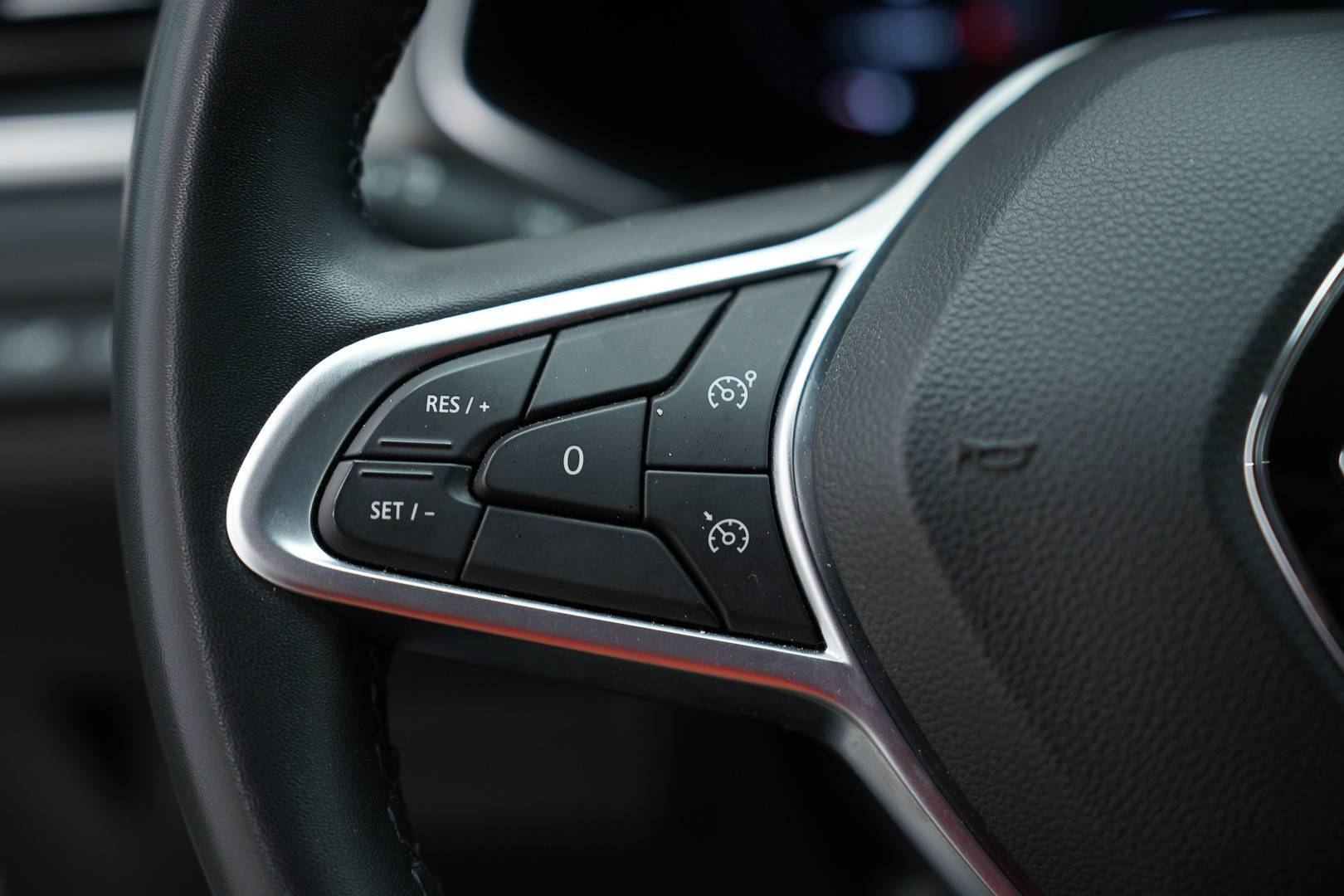 RENAULT Captur - Foto 12
