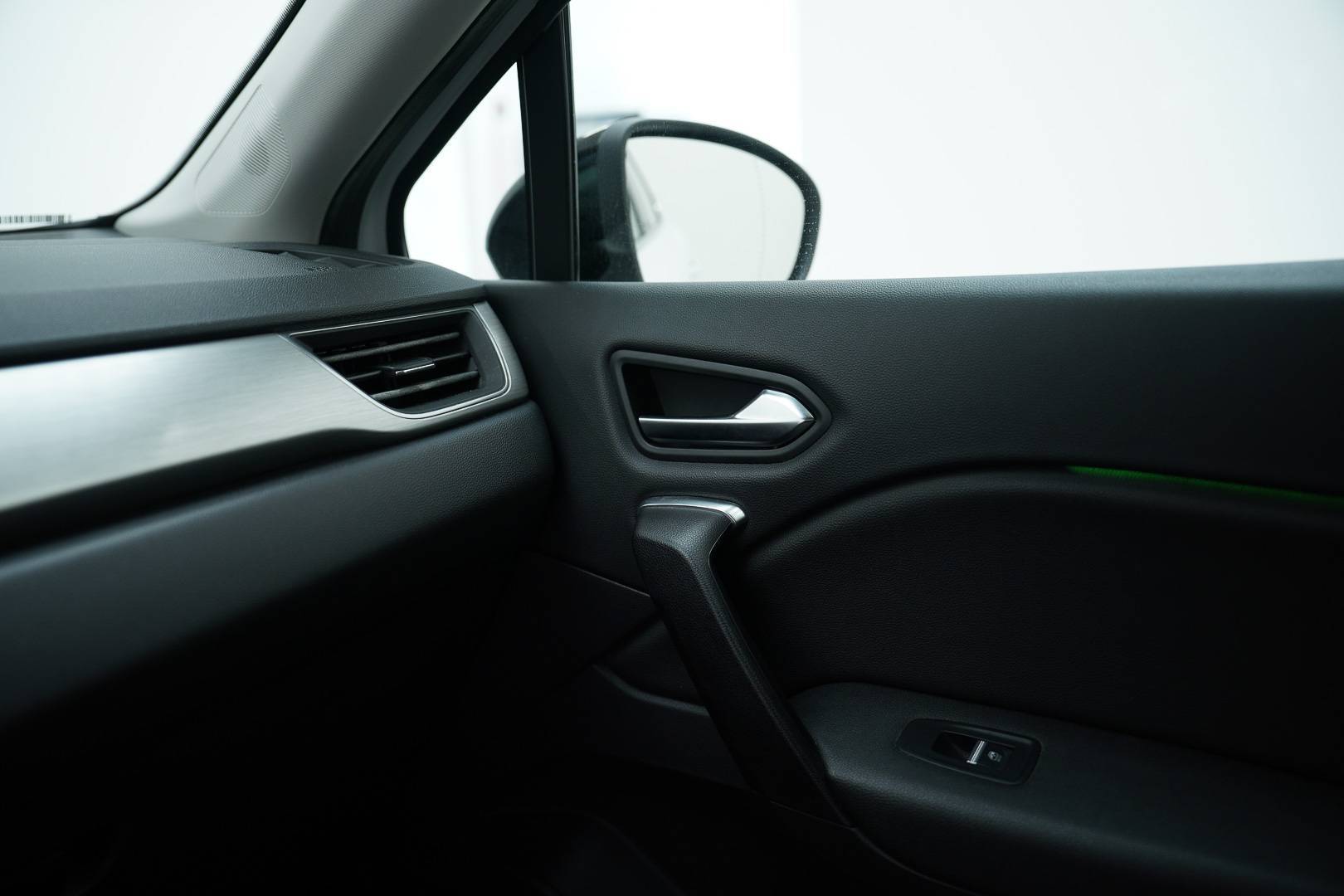 RENAULT Captur - Foto 20