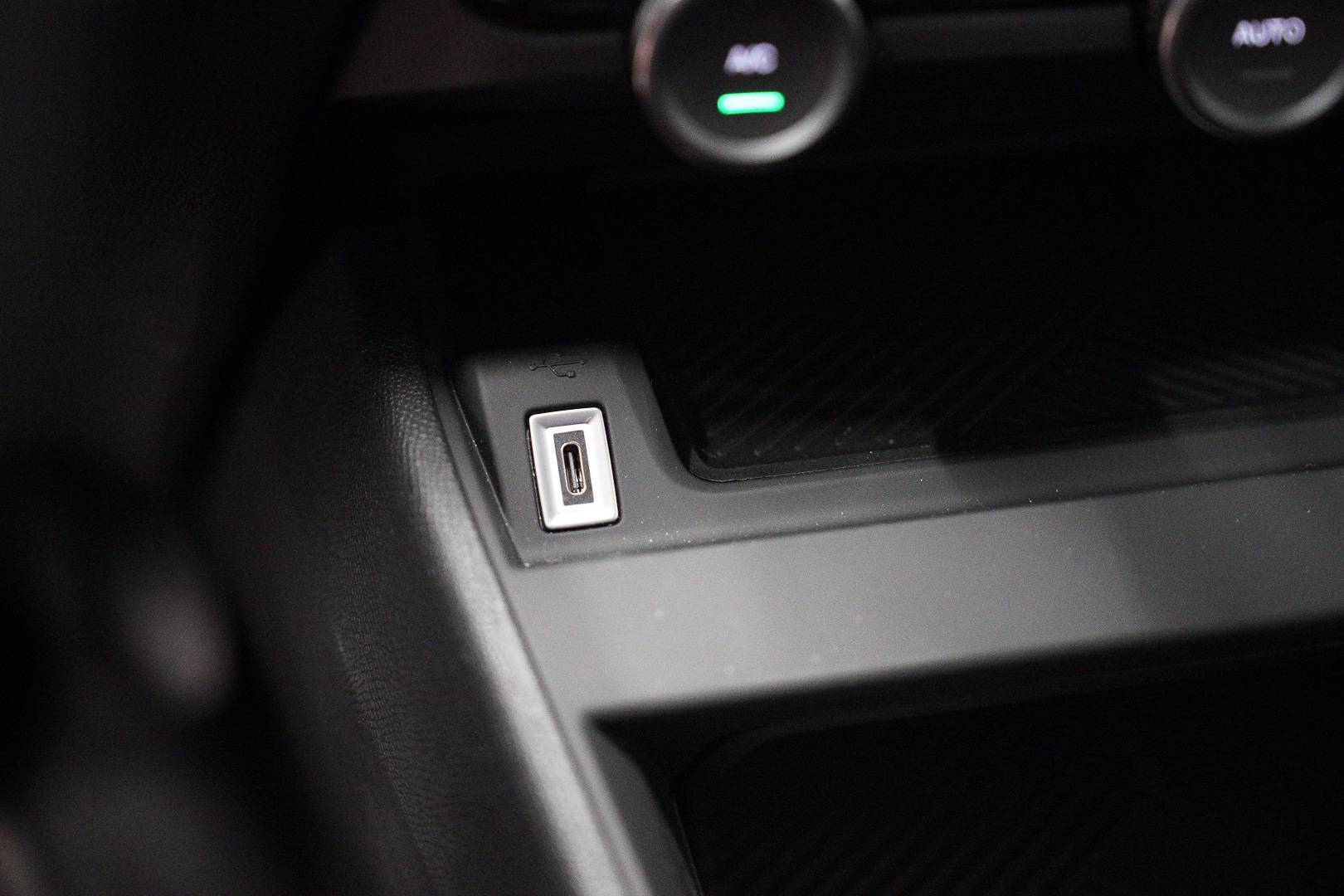 CITROEN C4 - Foto 17