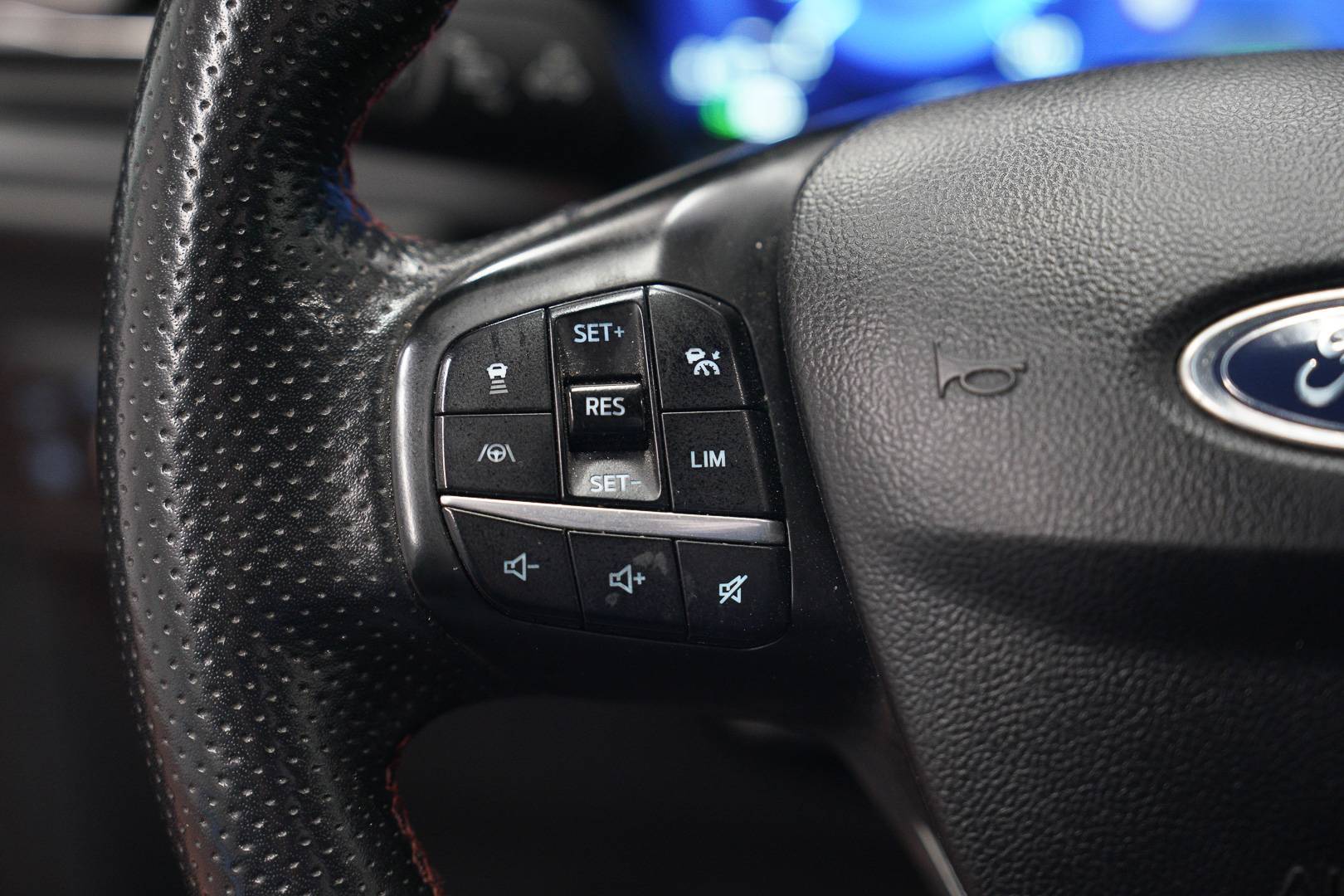 FORD Kuga - Foto 12