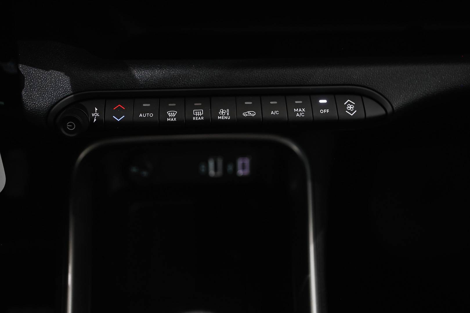 JEEP Avenger - Foto 18