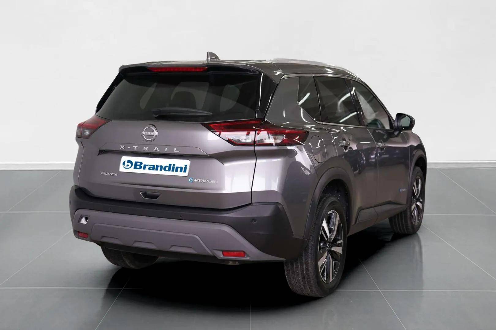 NISSAN X-TRAIL - Foto 8
