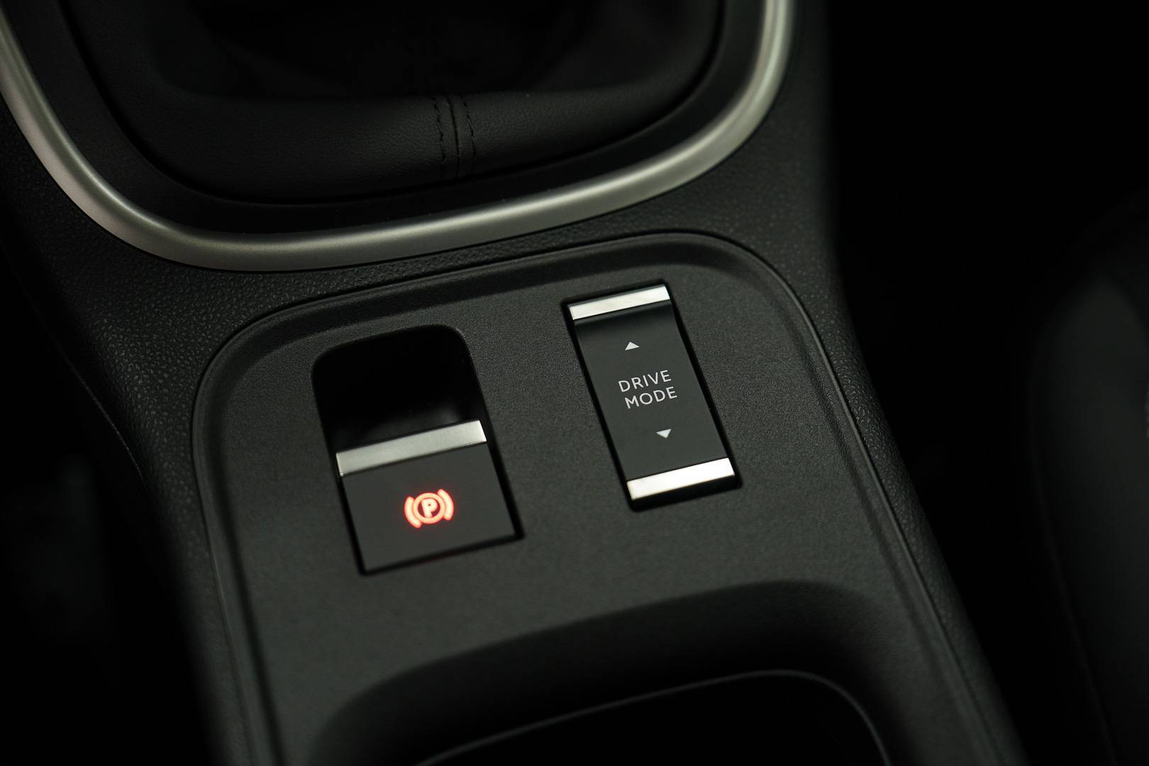 JEEP Avenger - Foto 19