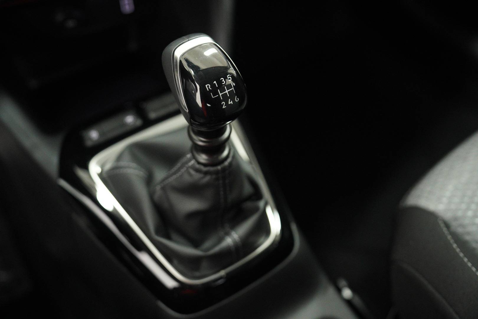 OPEL Corsa - Foto 20