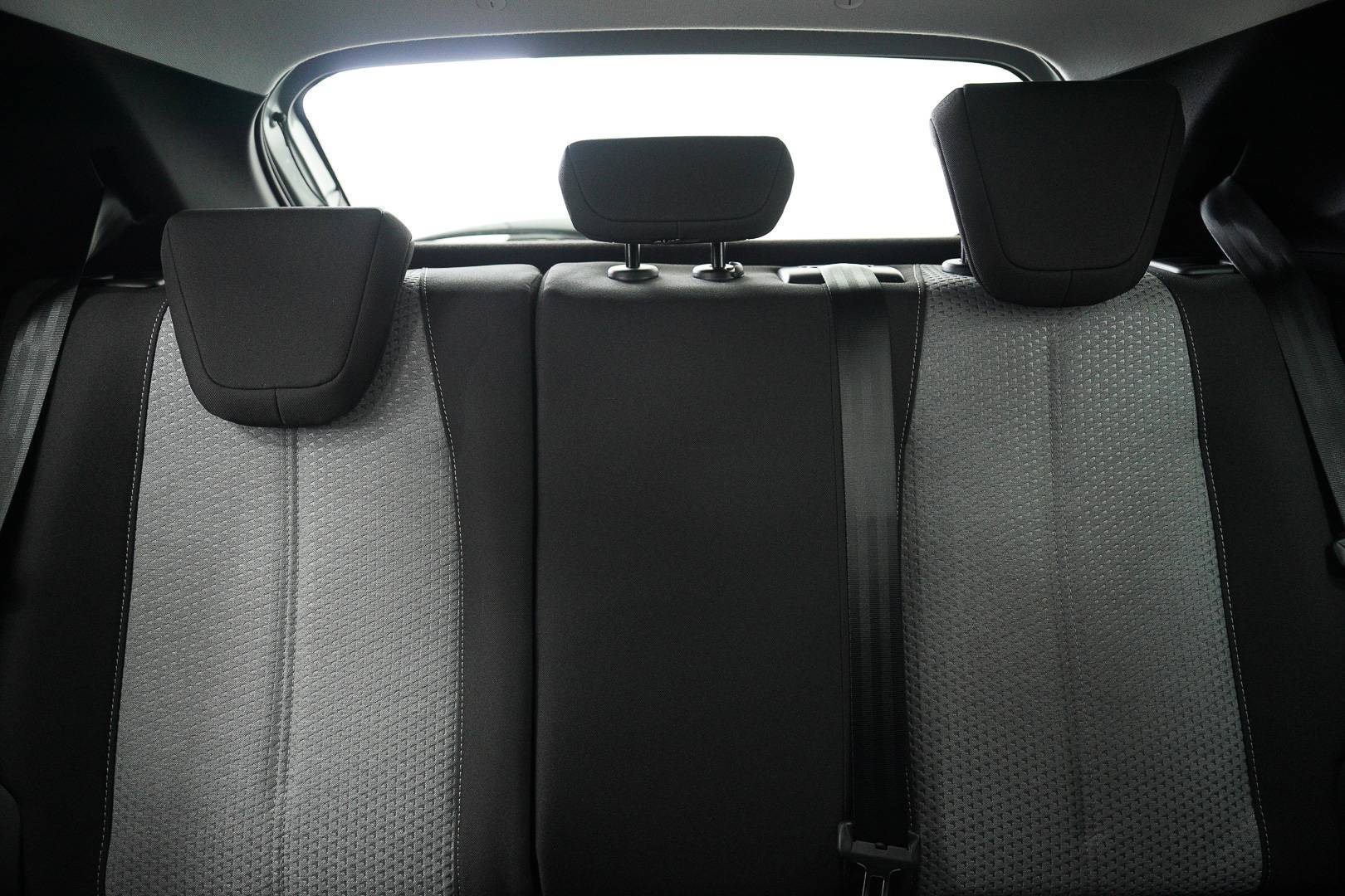 OPEL Corsa - Foto 24