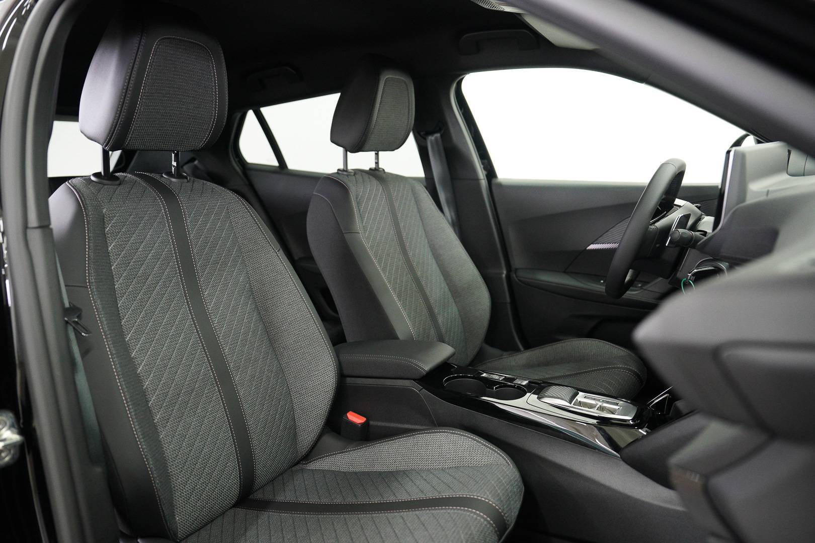 PEUGEOT 2008 - Foto 21